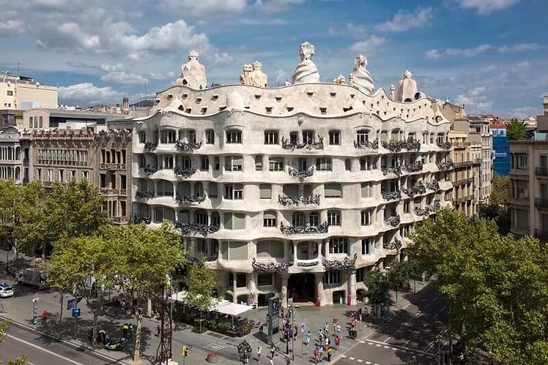 Casa Mila d'Antoni Gaudi