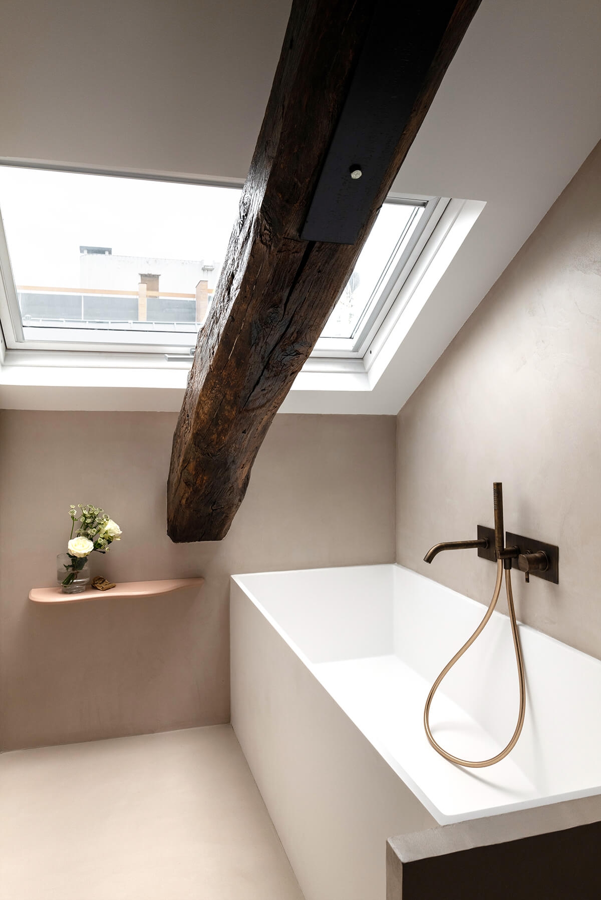 Riluxa Client Project x Studio Beau Faire Rue Amelie Bathroom Biham Bath